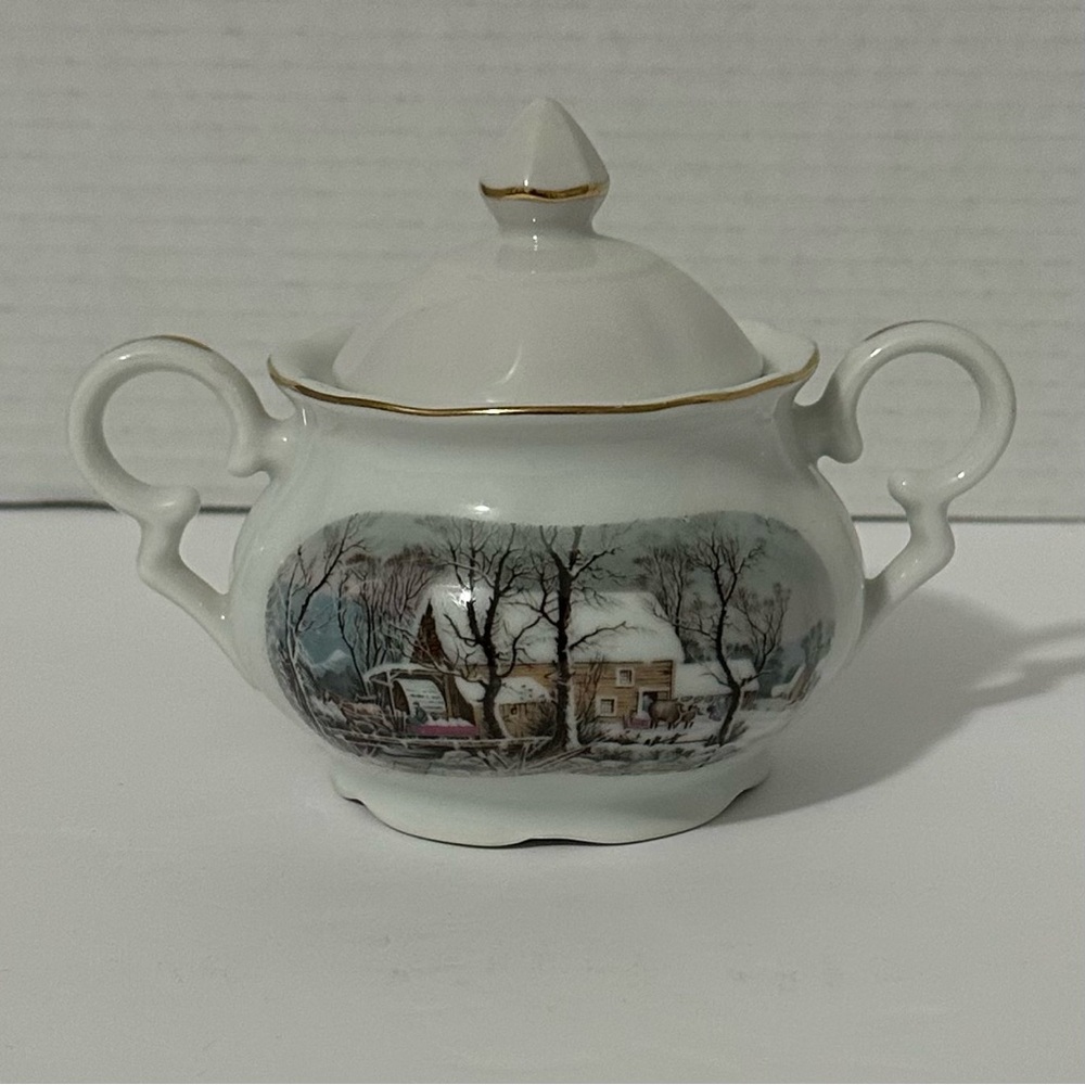 Avon White Ceramic Sugar Basin Dish with Blue 'Made in Japan'